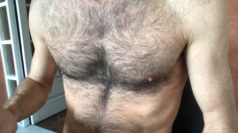 Hairyhothorny  18-08-2022
